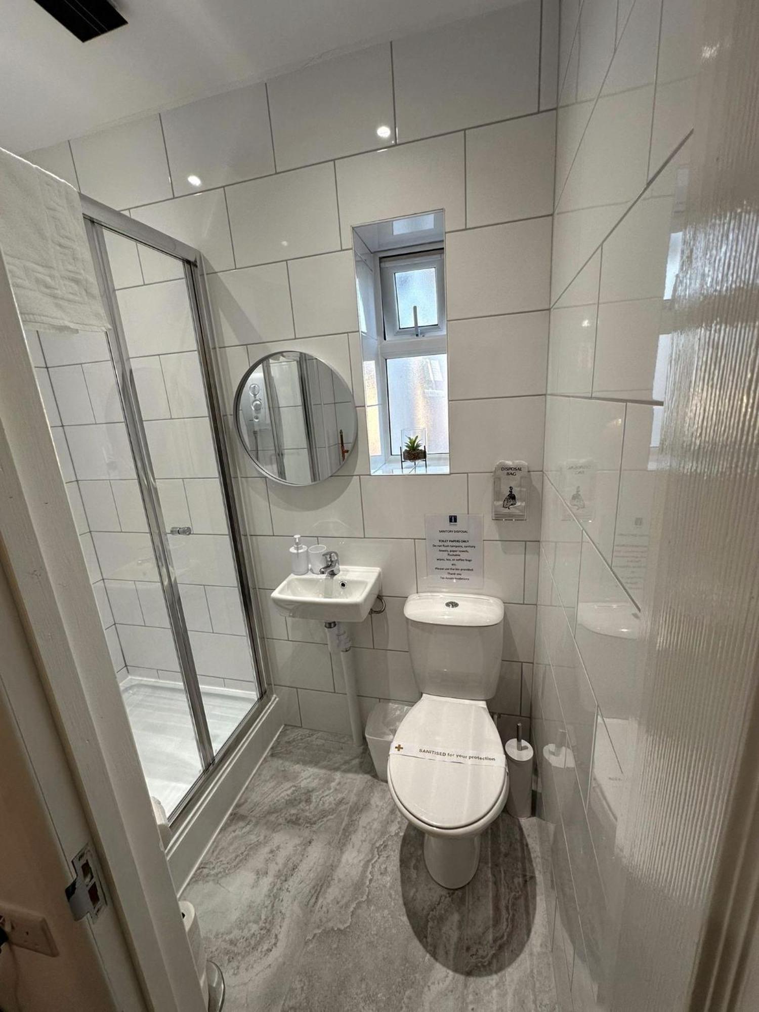 Newmarket Road Studios And Suites By Tas Accommodations Cambridge  Exteriör bild